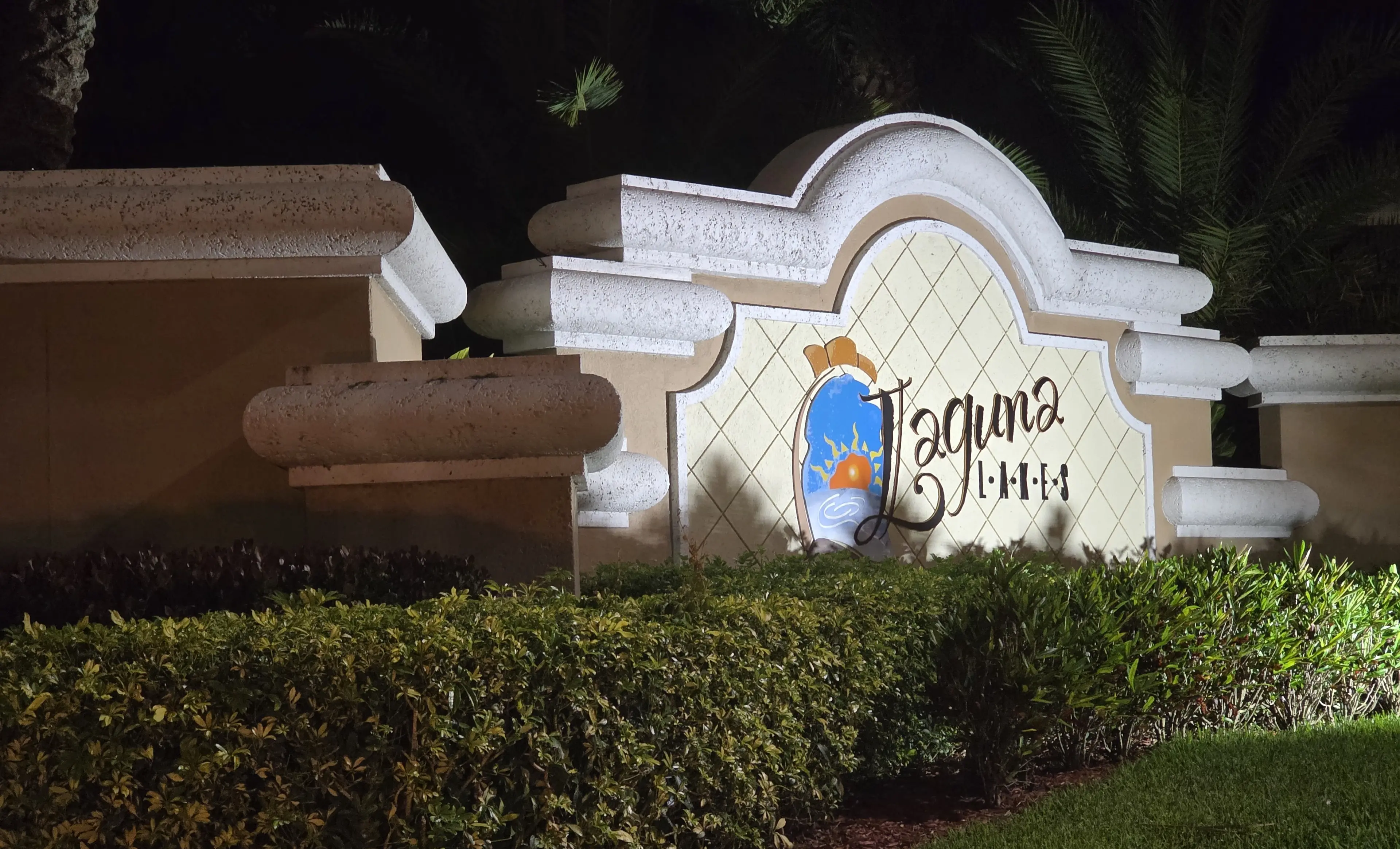Laguna Lakes homes